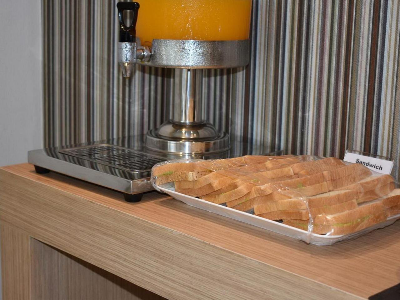 Fortune D Hotel Maesot Месот Екстер'єр фото